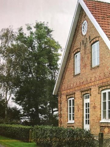 Liv Pa Oesterlen Bed&Breakfast Sandby Buitenkant foto